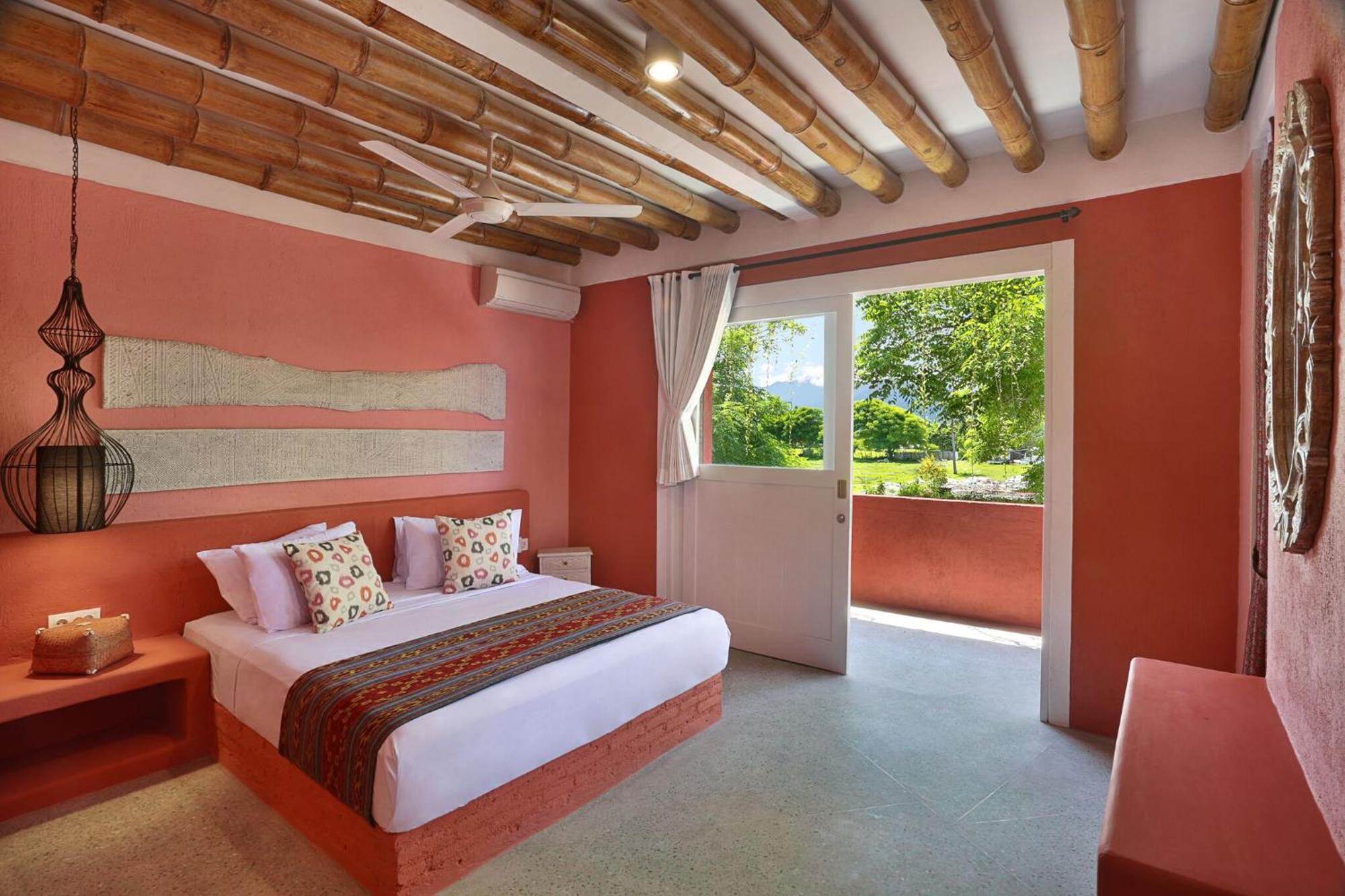 Pinkcoco Gili Trawangan - Constant Surprises - For Cool Adults Only Otel Dış mekan fotoğraf