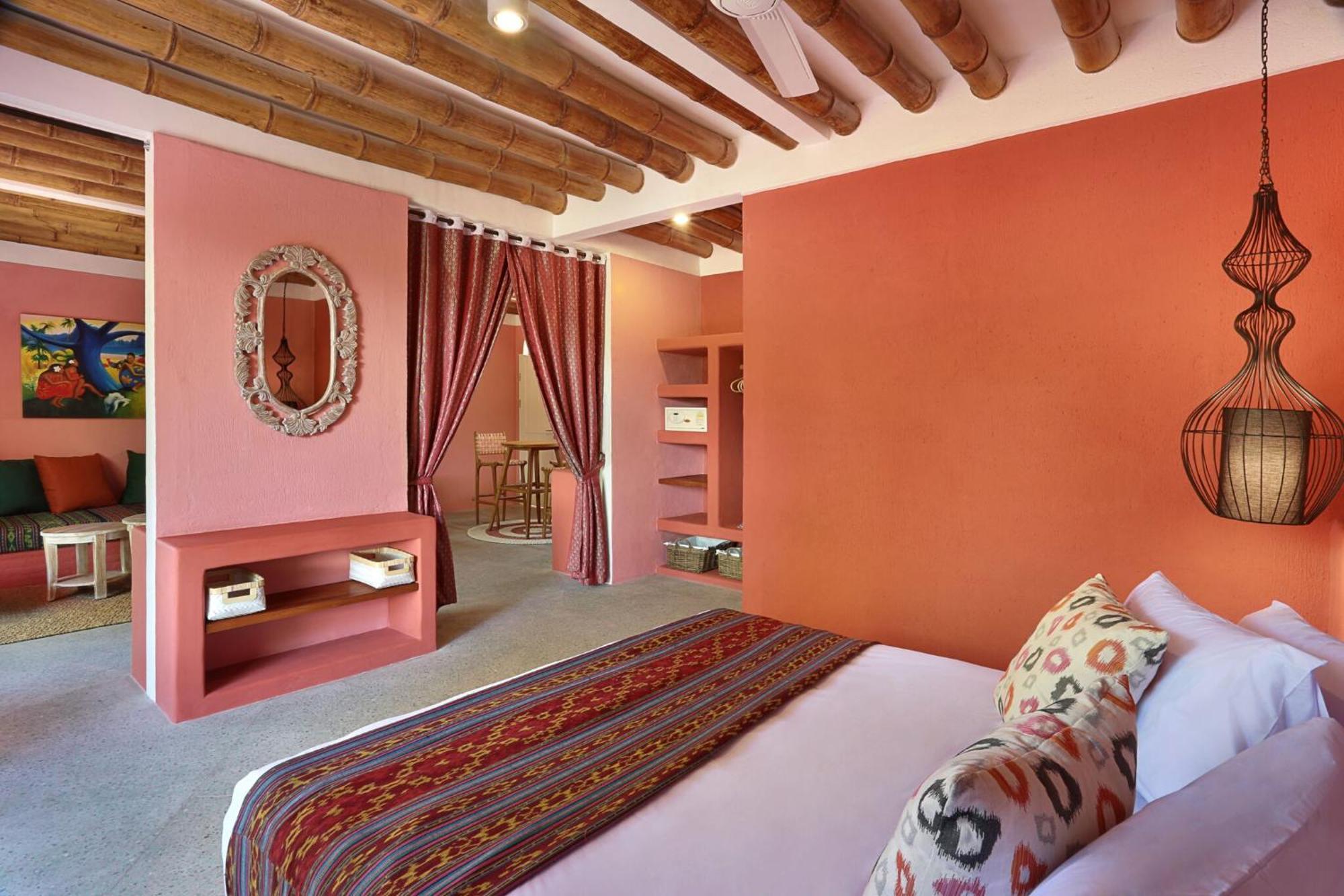 Pinkcoco Gili Trawangan - Constant Surprises - For Cool Adults Only Otel Dış mekan fotoğraf