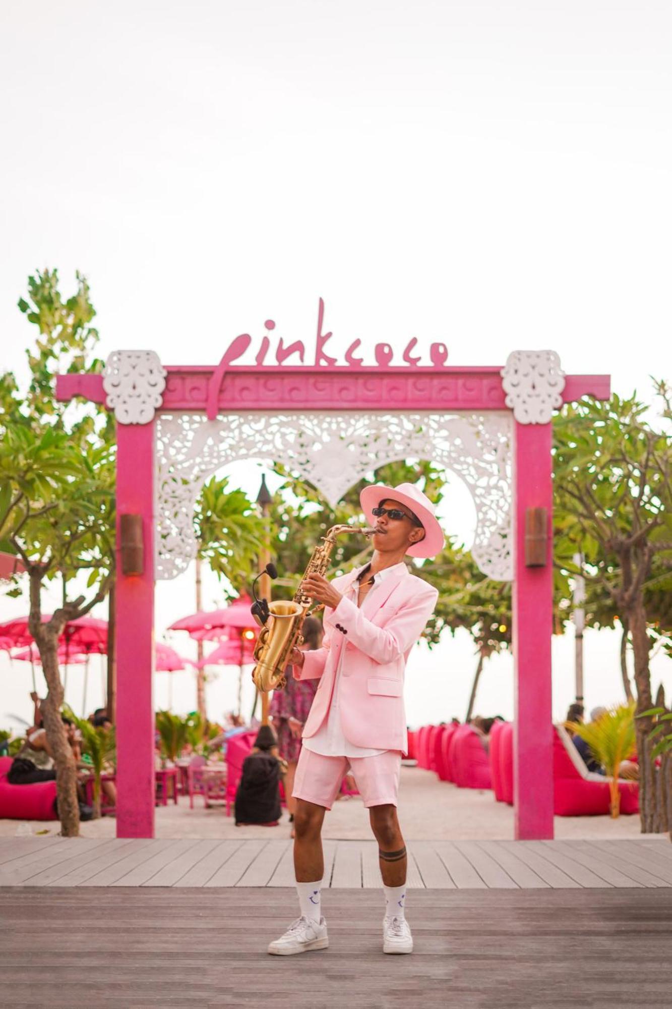 Pinkcoco Gili Trawangan - Constant Surprises - For Cool Adults Only Otel Dış mekan fotoğraf